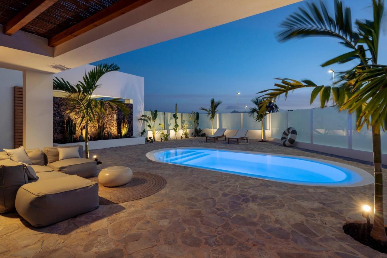 Villa Noma - Design Space With Pool In Корралехо Екстер'єр фото